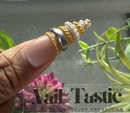 Royal Bangle Scepter