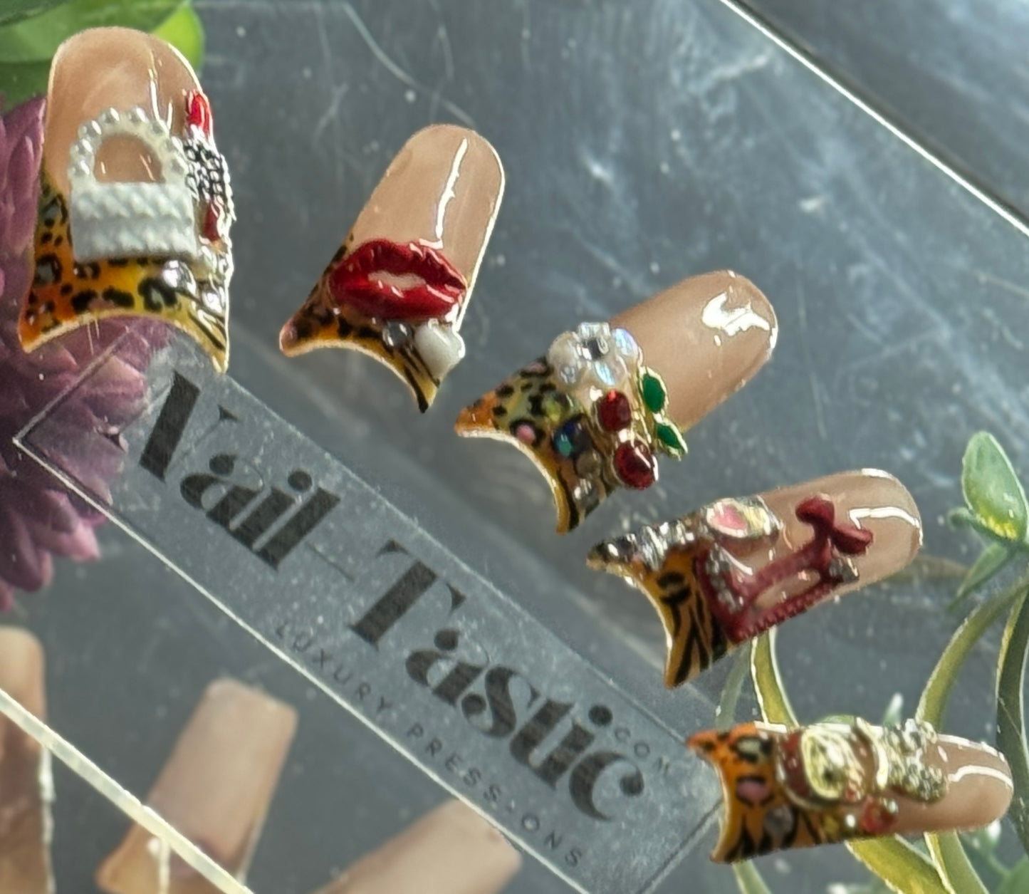 Wild Luxe Chic 3D Press-On Nails